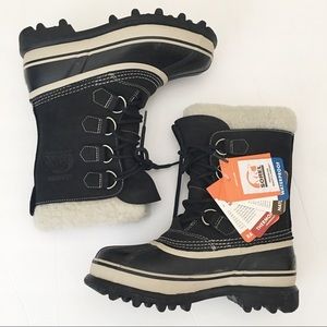 ✨NWT✨ Sorel Caribou Boots